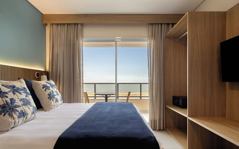 Suite, Multiple Beds, Non Smoking, Ocean View | Minibar, in-room safe, individually decorated, desk