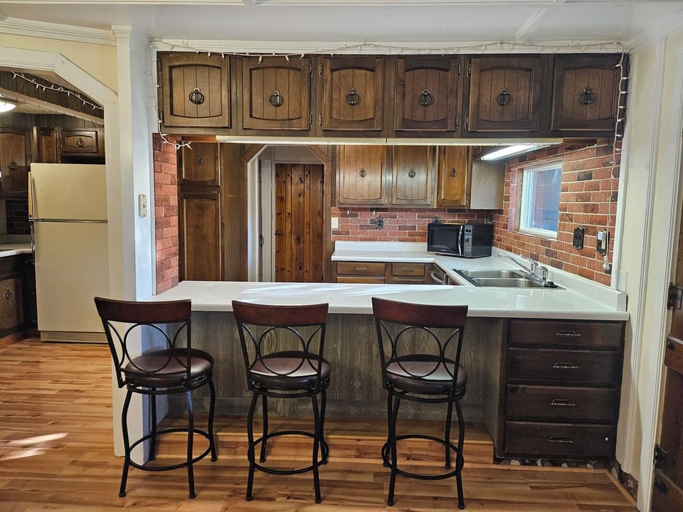 9b438bf2-afe3-40f3-b93c-ff14f72a8d15