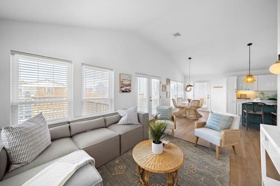 Picture yourself here planning tomorrow`s adventures