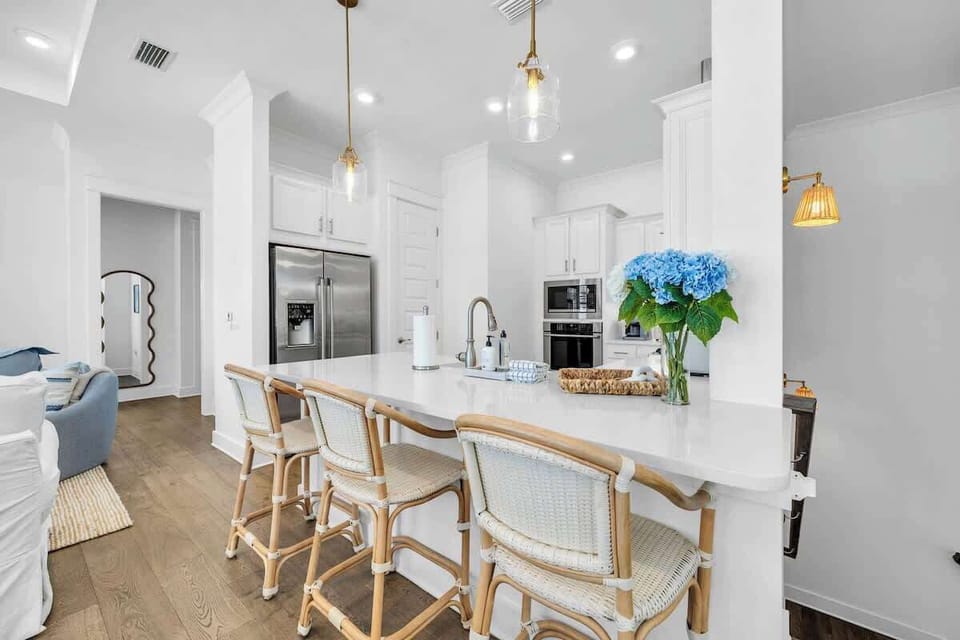 Enjoy meals in the gourmet kitchen.