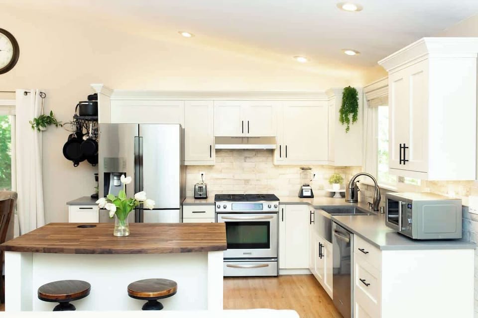 The full kitchen includes spices, toaster, blender, microwave, coffee maker, and much more! 