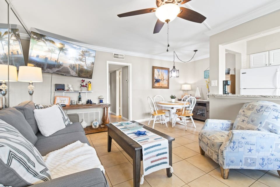 Unwind in the living room to watch your favorite TV shows & movies