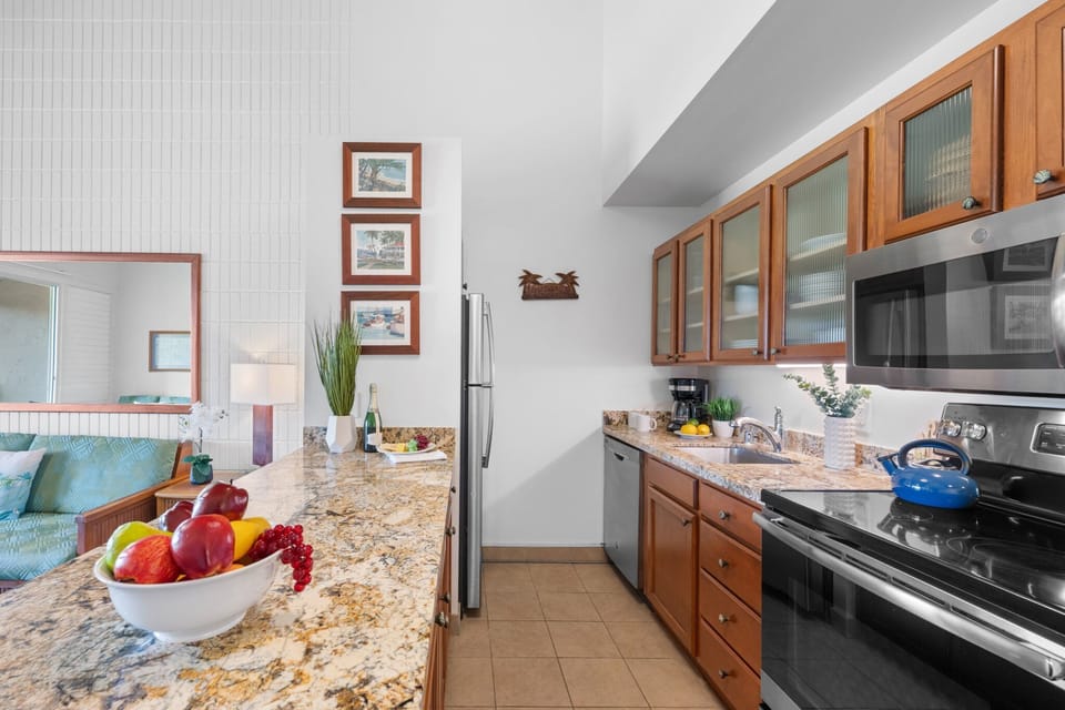 Cook up island-inspired meals or prepare a quick lunch for the beach in your well-appointed kitchen with full-size appliances and everything you need.