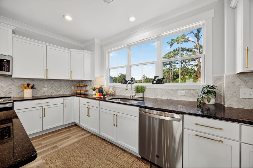 Plenty of natural lighting in the kitchen!