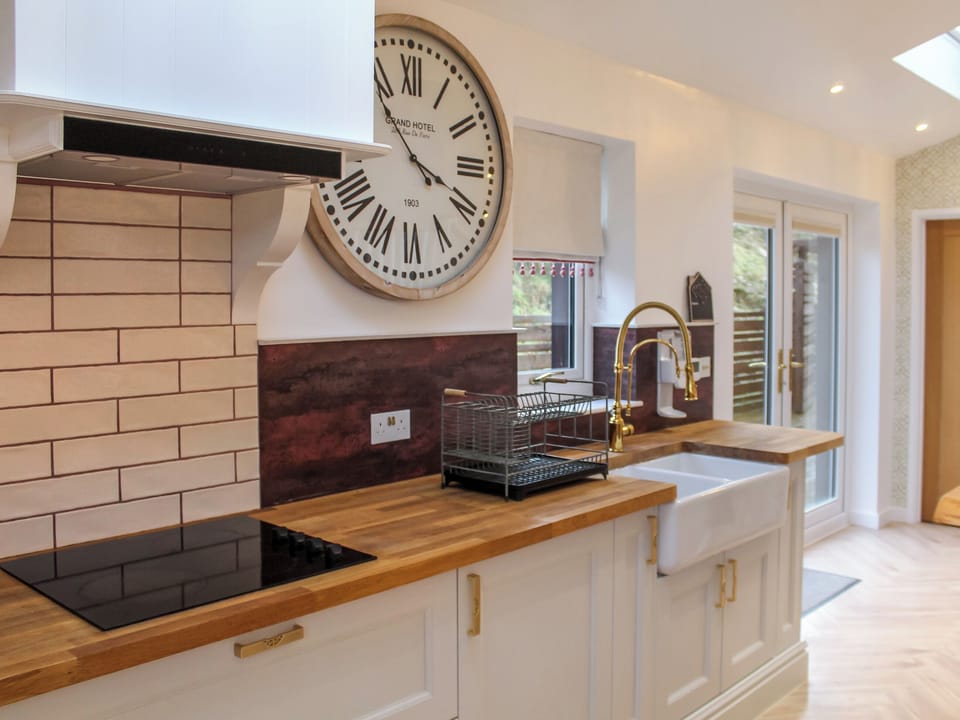 Kitchen | The Shed - Cornish Hamlet, Falmouth