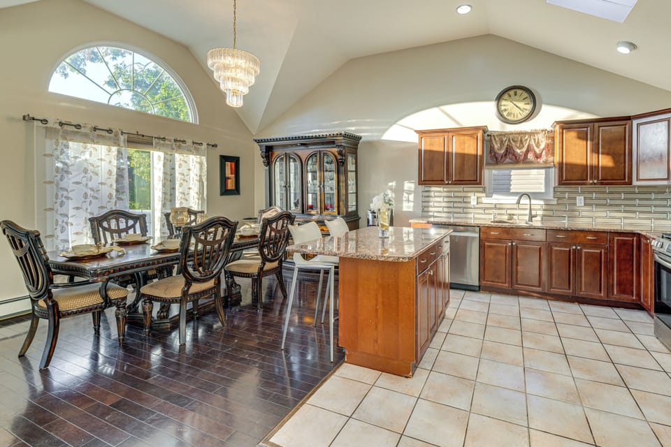 Kitchen | Toaster | Blender | Keurig