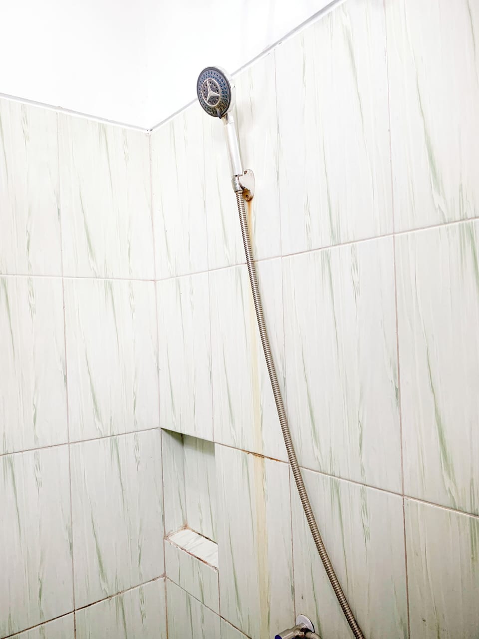 Standard Double Room | Bathroom