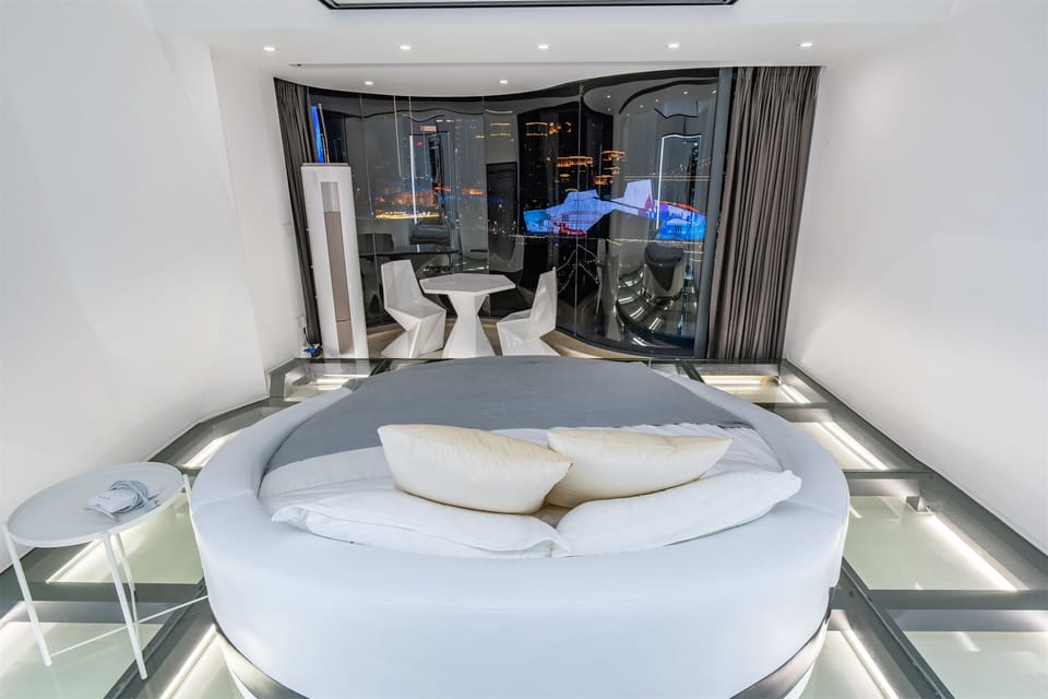 Comfort Apartment, Ocean View | Desk, laptop workspace, WiFi (free)