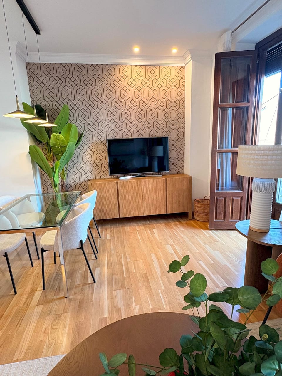 House | 1 bedroom