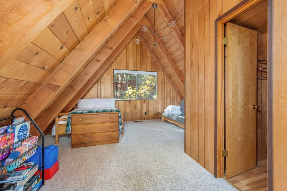 Loft 2