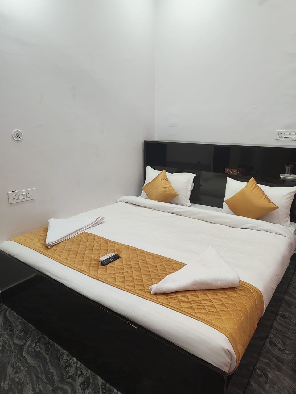 Double or Twin Room, City View | Free WiFi