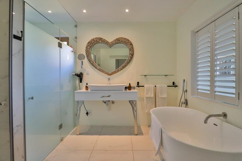 Executive Suite, Sea View | Bathroom