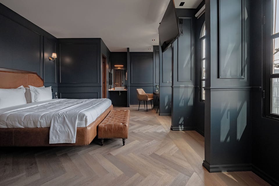 Premium Suite, City View | Premium bedding, down comforters, memory foam beds, laptop workspace
