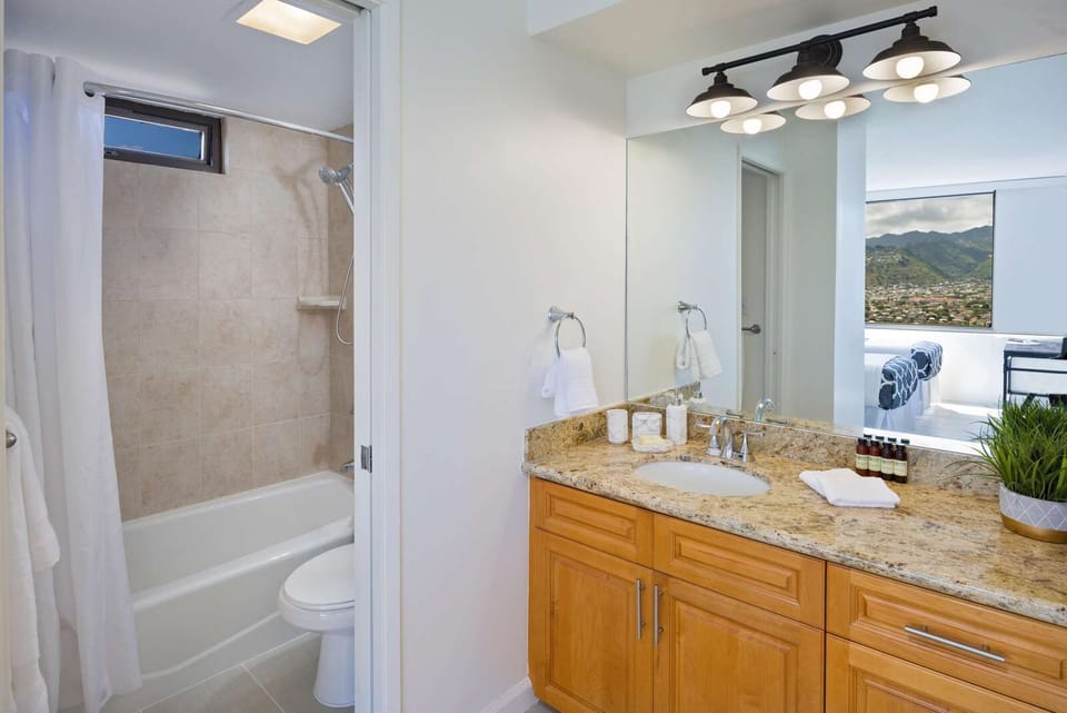 Main Bathroom