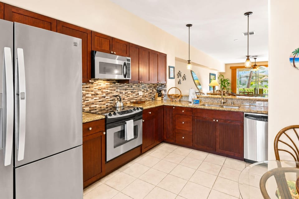Coffee/tea maker, microwave, oven, dishwasher