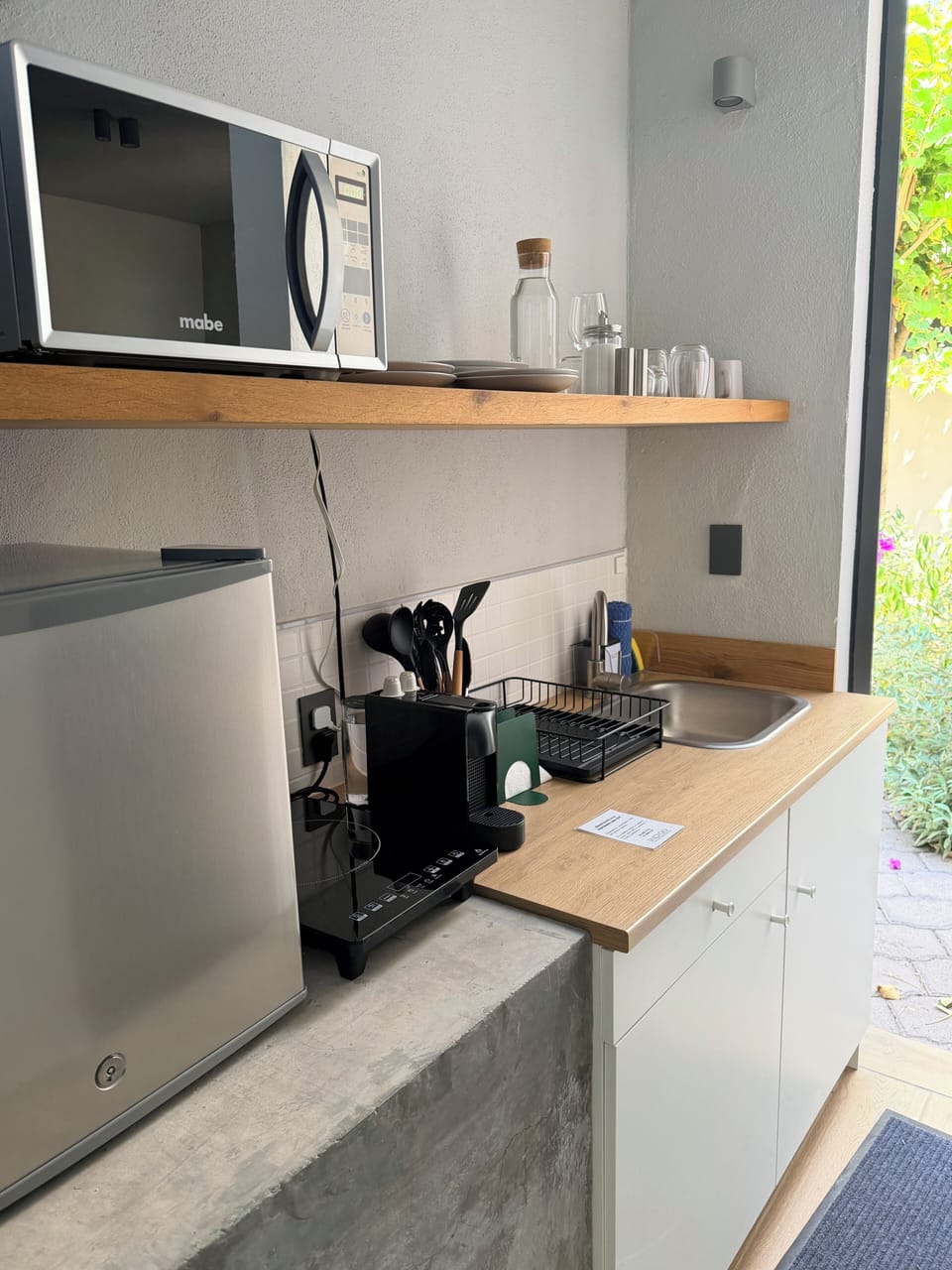 Espresso maker, microwave, stovetop, cookware/dishes/utensils