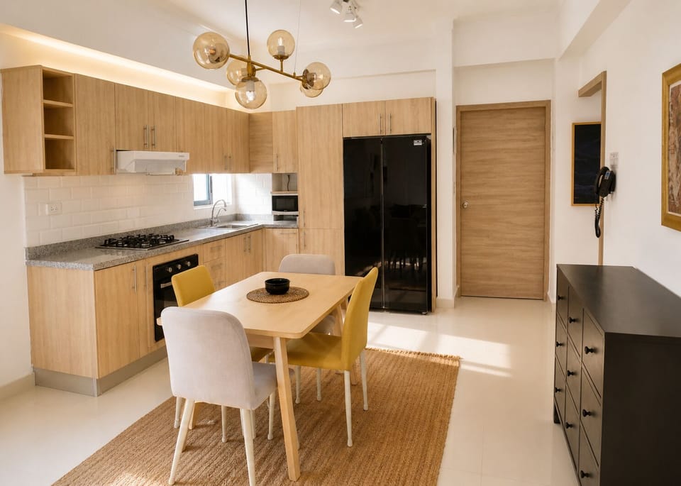 Dining area and kitcehn