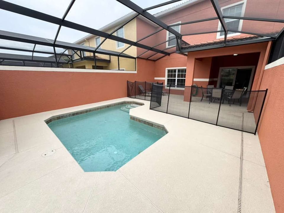 Private Pool Area