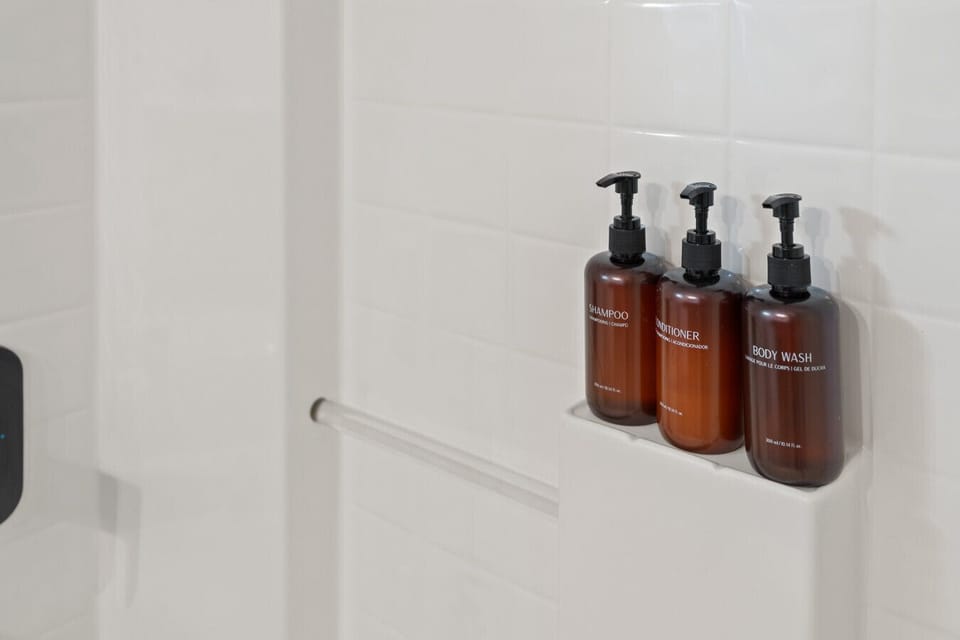Bathroom amenities