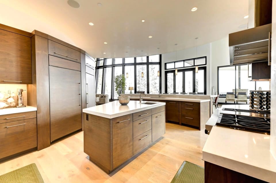 Fully equipped second kitchen ideal for entertaining or multi-family stays.