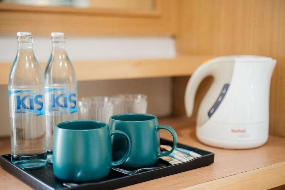 Superior Double Room | In-room safe, desk, WiFi (free)