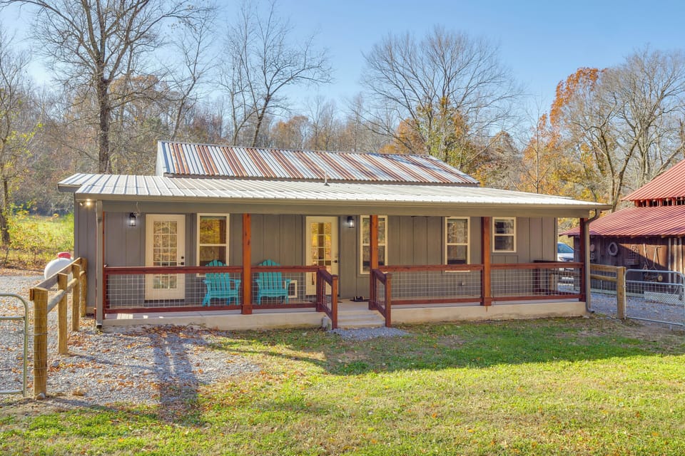 Lyles Vacation Rental | 1BR | 1BA | Steps to Enter | 650 Sq Ft