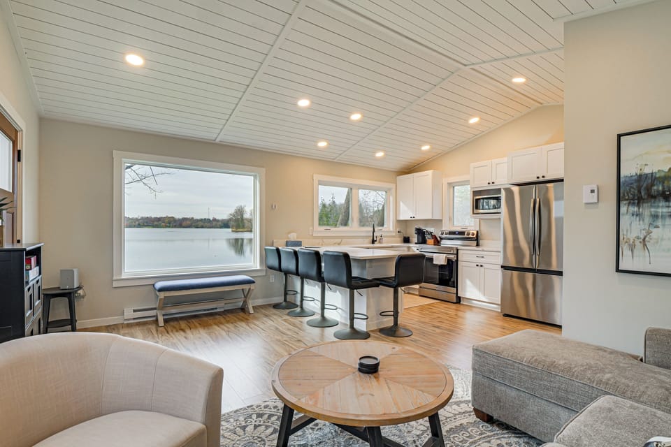 Cabin 1 | Living Room | Mini-Split A/C & Heat | Free WiFi | Queen Sleeper Sofa