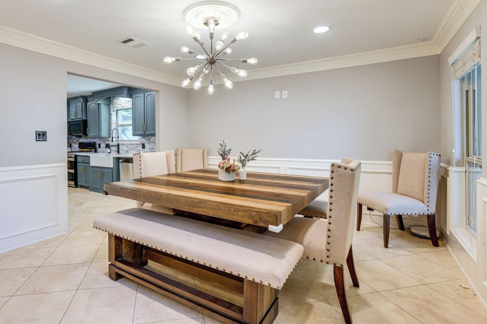 Dining Area | 1st Floor | Dishware/Flatware