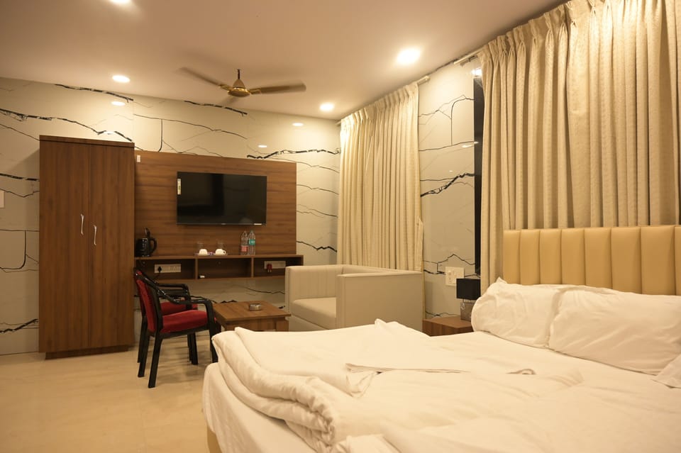 Double Room | Desk, WiFi (free)