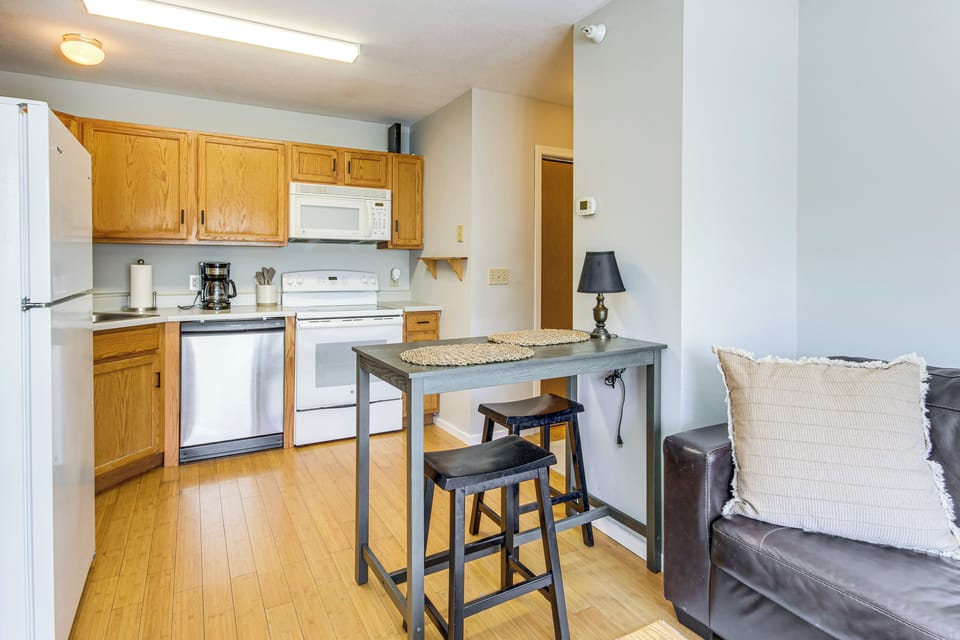 Apartment (1 Bedroom) | Interior