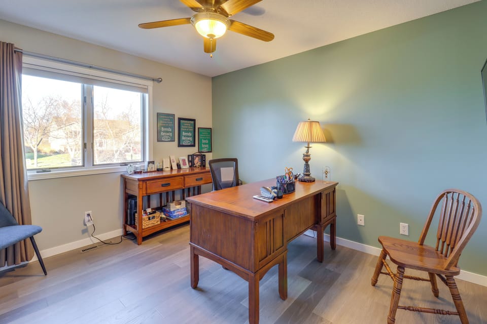 House (3 Bedrooms) | Interior