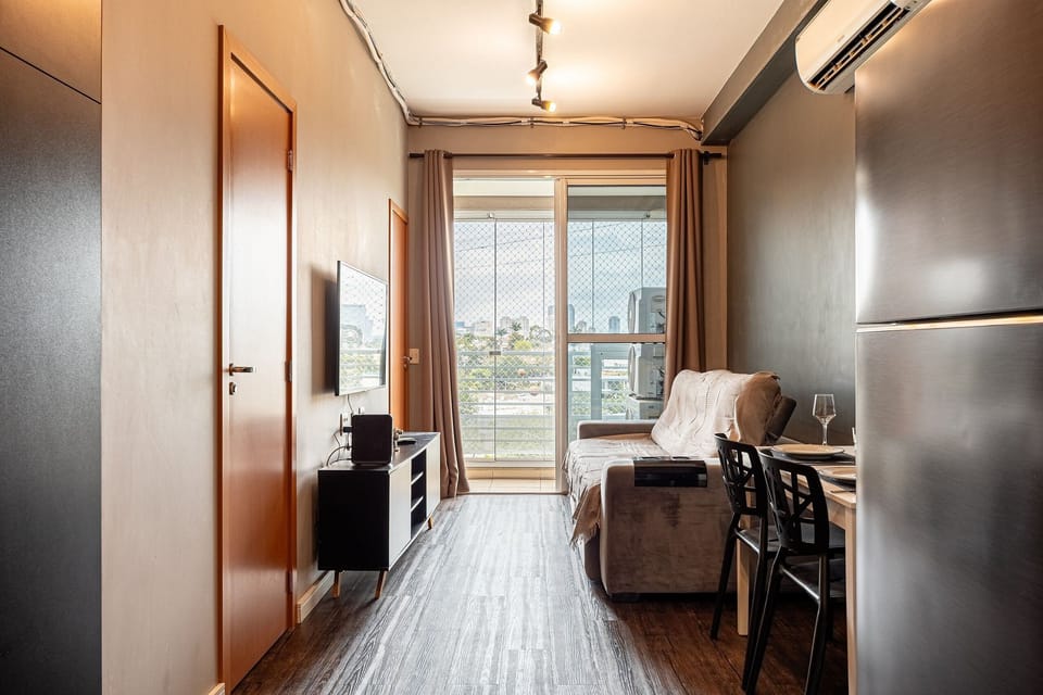 Studio | Living area | TV