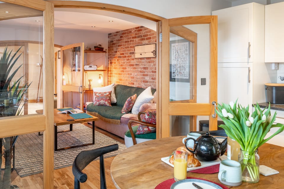 Ground floor: Kitchen/diner