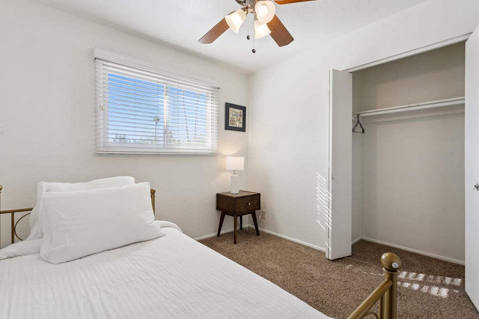 Bedroom 3 with trundle bed (2 twin beds)