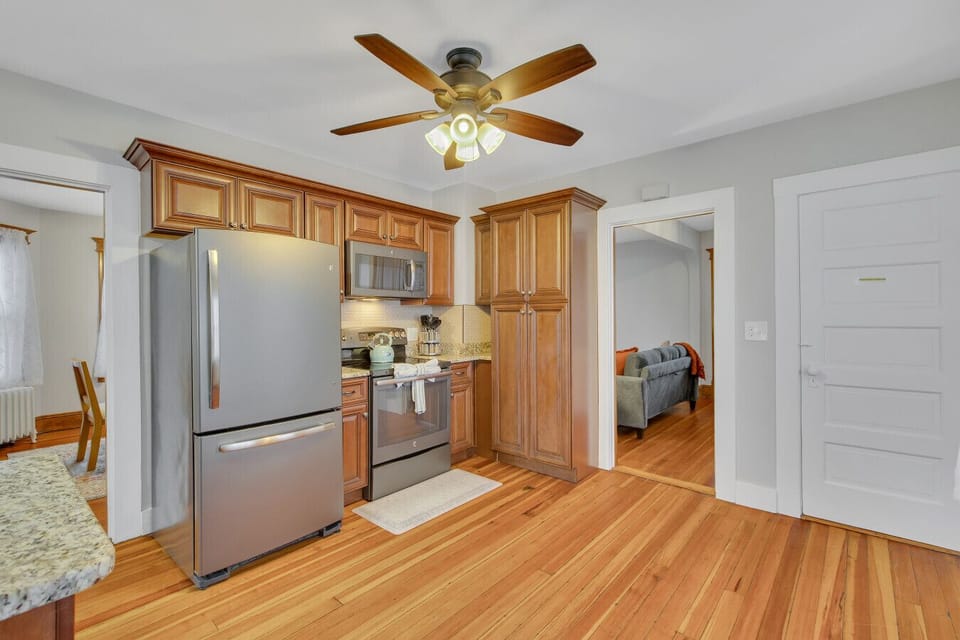 Fully equipped kitchen with everything you need for cooking at home