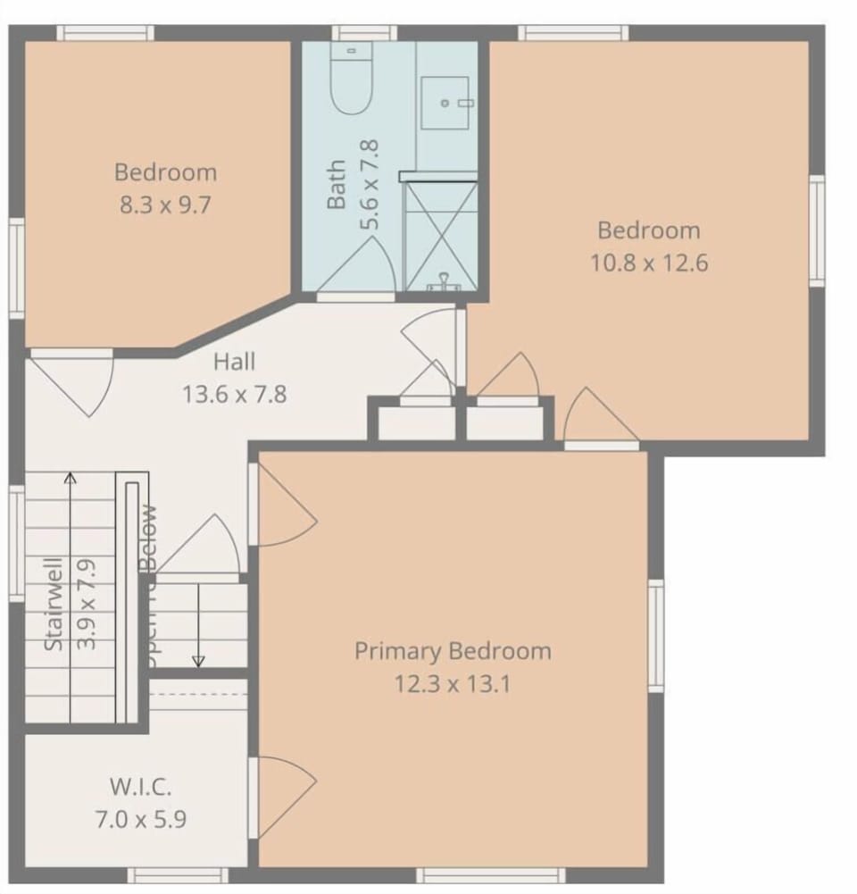 Second floor layout with all bedrooms and full bathroom