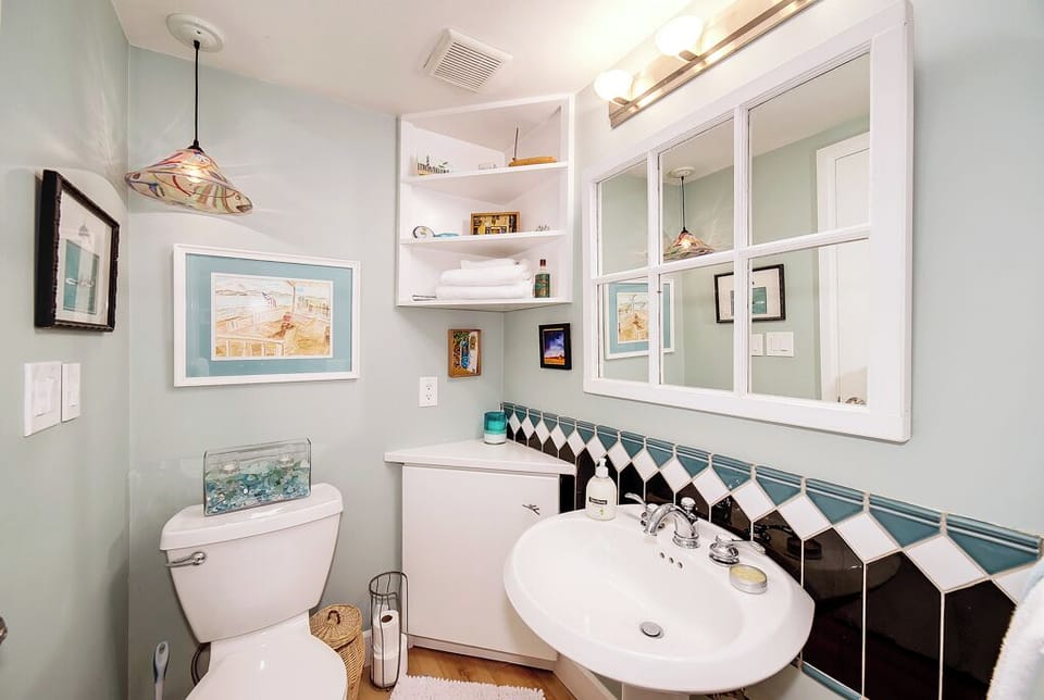 2nd bathroom with tub and shower