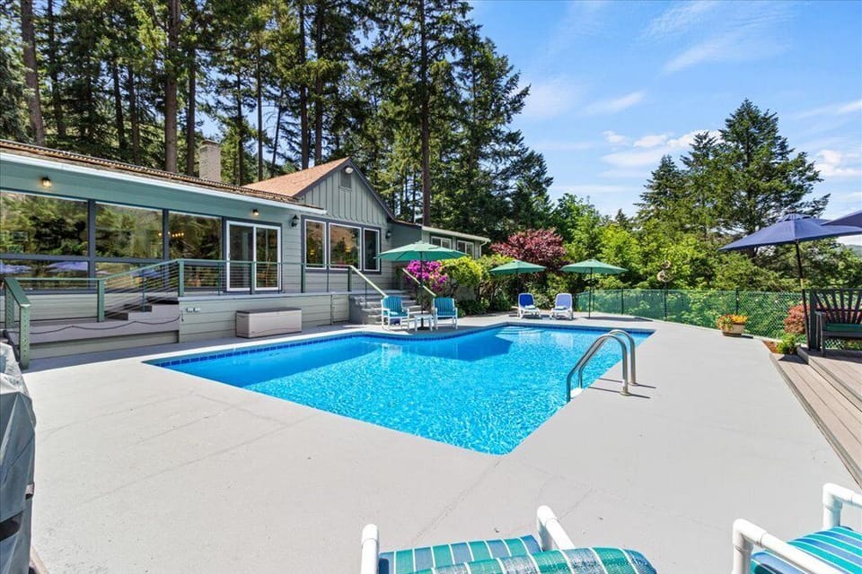 Pool and deck