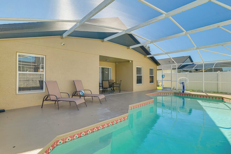 Lanai | Private Pool (Not Heated)