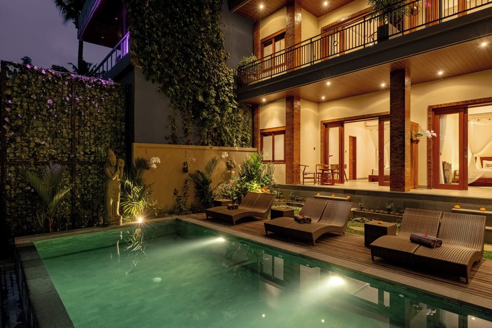 Front of property - evening/night