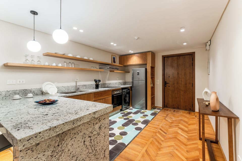 Apartment, 1 Bedroom, Balcony, River View | Private kitchen