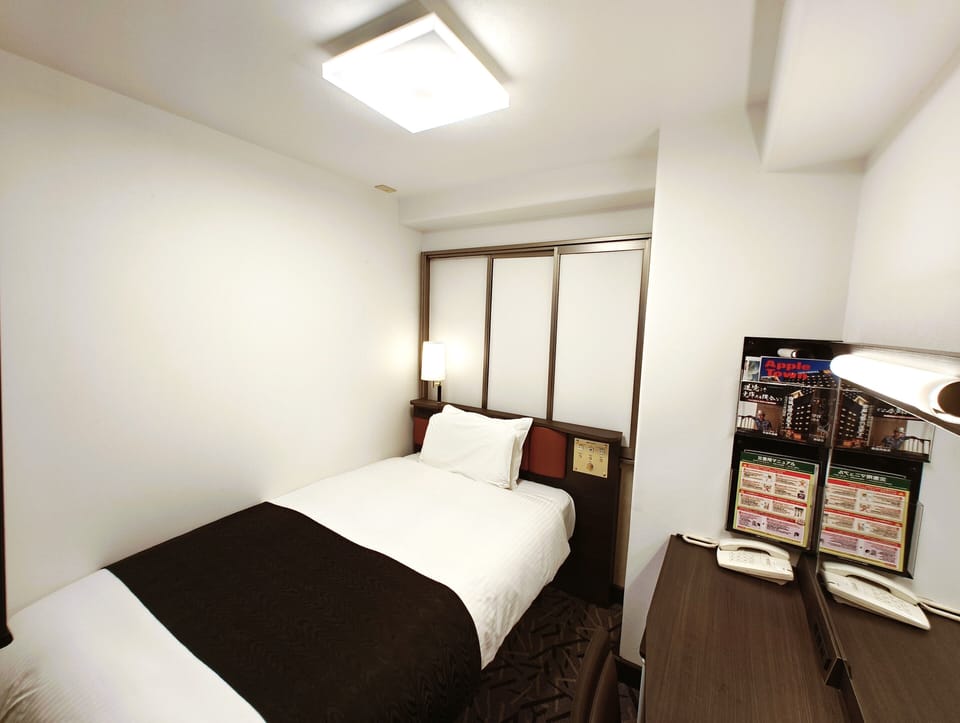 Desk, WiFi (free), bed sheets