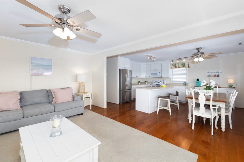 A home with an open floor plan