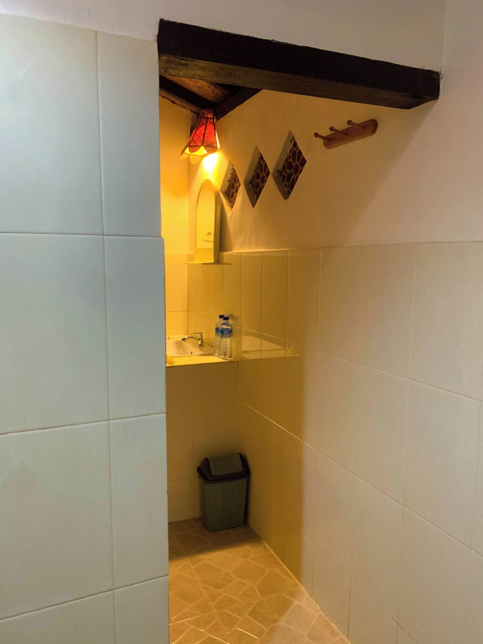 Family Room, Balcony, Mountain View | Bathroom