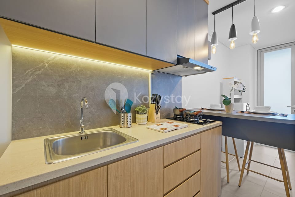 Apartment, 1 Bedroom, City View | Private kitchen | Full-size fridge, microwave, stovetop, rice cooker
