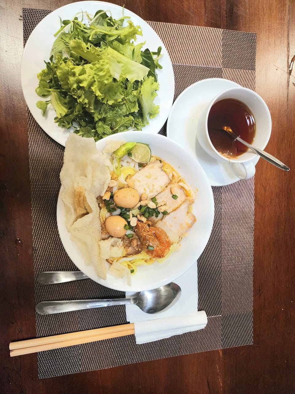Daily local cuisine breakfast for a fee