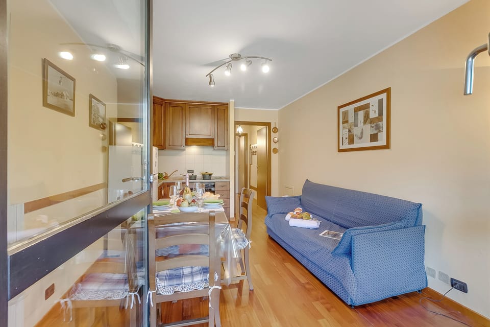 Family Apartment, 1 Bedroom, Balcony (Appartamento Tracce Di Neve) | Interior