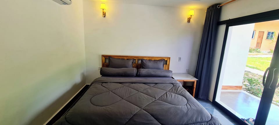 Basic Bungalow, Balcony, Garden View | Free WiFi