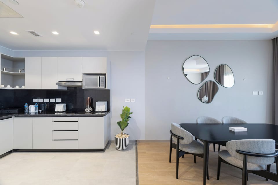 Premium Apartment, 3 Bedrooms, City View | Private kitchen | Fridge, microwave, stovetop