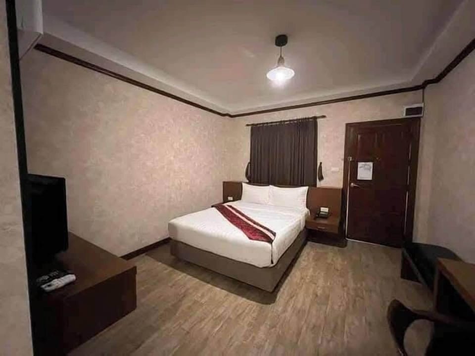 Basic Double Room | Free WiFi